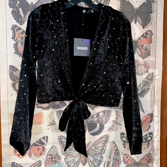 NWT Star and Moon Crop Top 🌙 - Picture 3 of 8